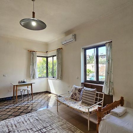 Angie'S Shared Villa Tam Тирана Экстерьер фото