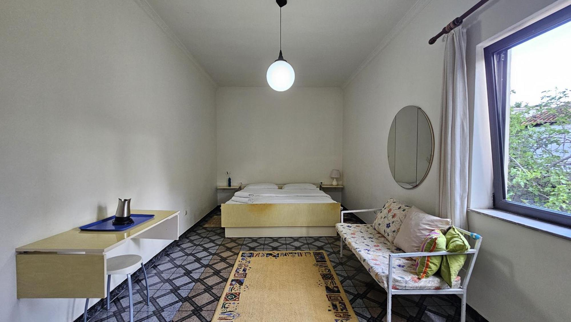 Angie'S Shared Villa Tam Тирана Экстерьер фото