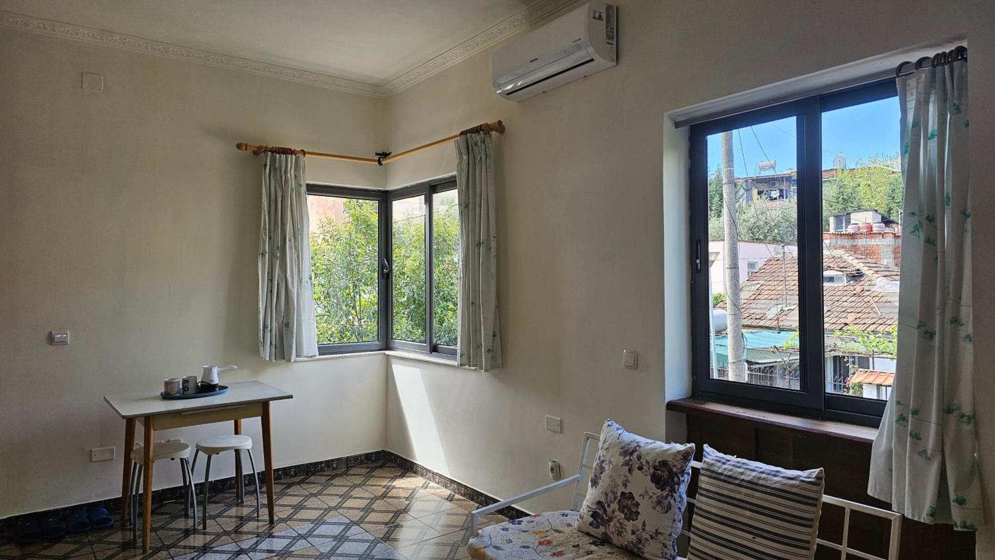 Angie'S Shared Villa Tam Тирана Экстерьер фото